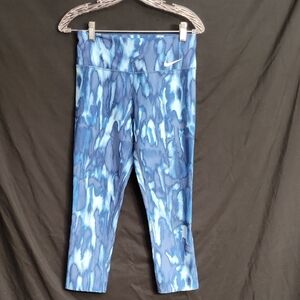 Nike Turquoise Abstract Print Cropped Leggings